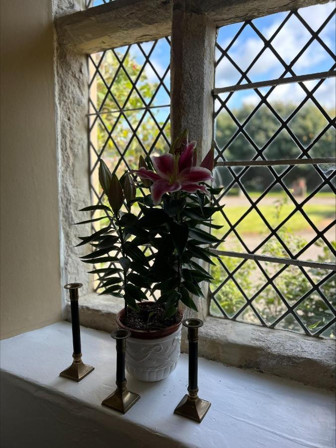 Moresby Hall Country House Hotel 5*